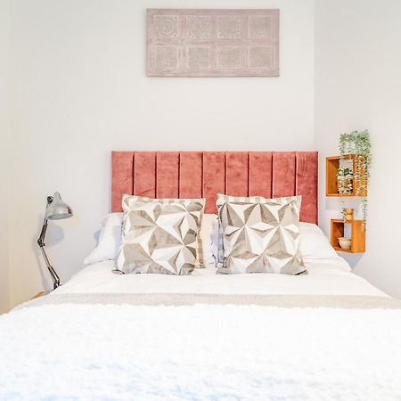 Fabulous New 1 Bedroom Ground Floor Flat Morecambe Buitenkant foto